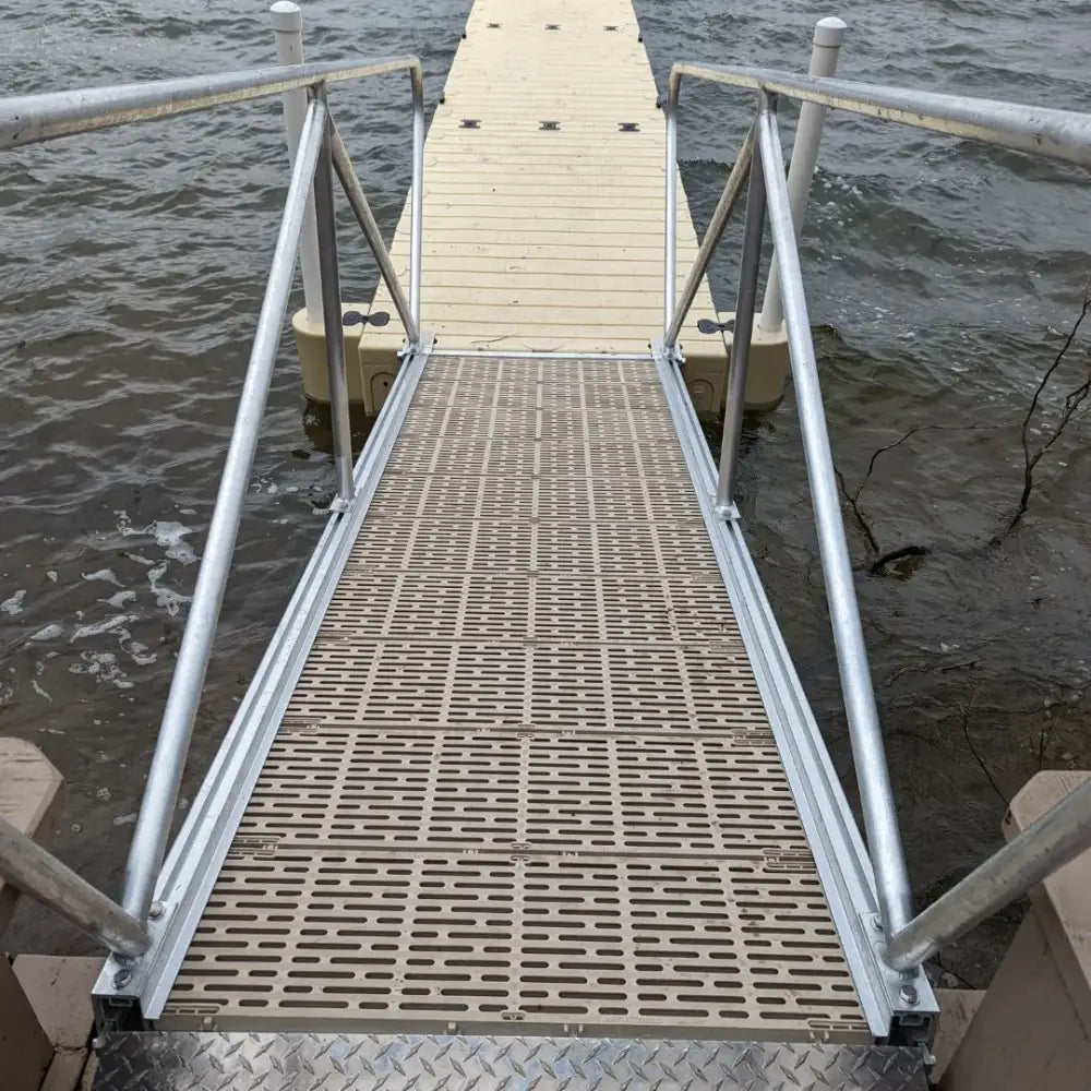 Hengselssett for Landgang til landfeste - Landgang